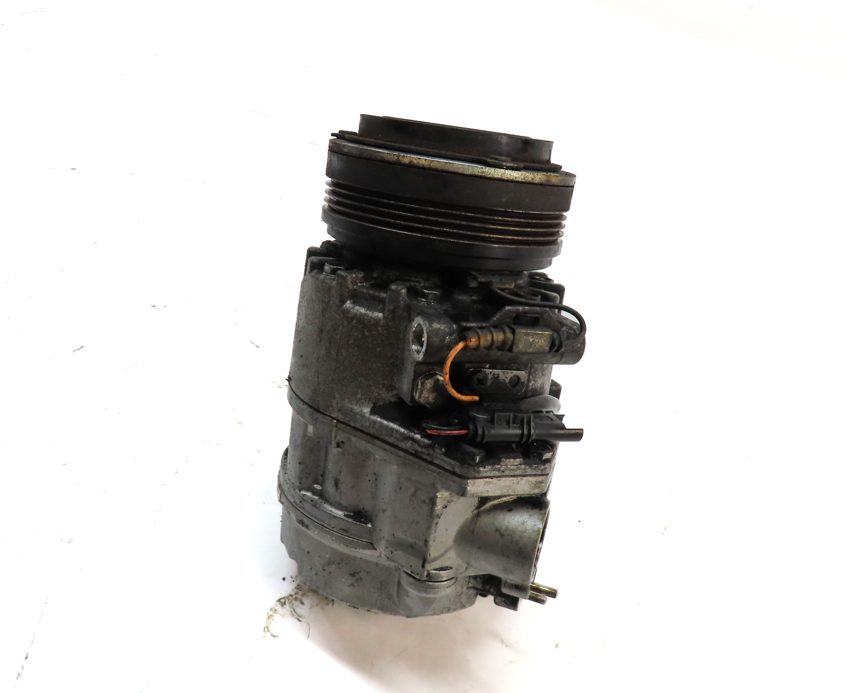 09-13 BMW X5 (E70) 3.0L M57 DIESEL ENGINE A/C AIR CONDITIONING COMPRESSOR PUMP — exact item pictured